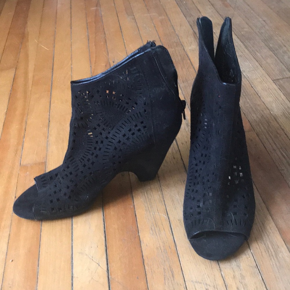 Black boots